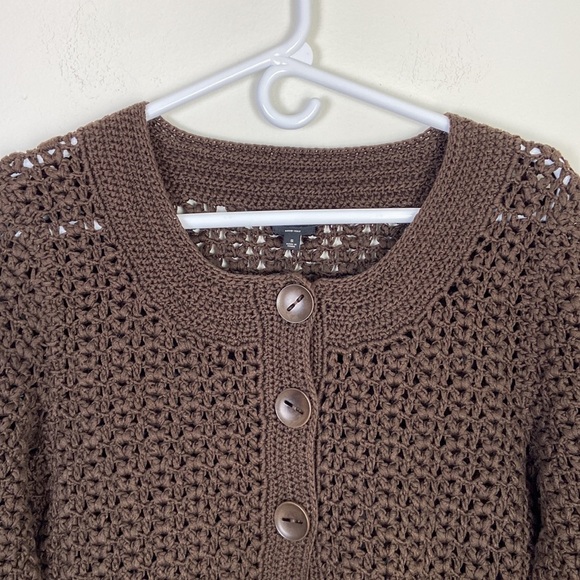 Talbots Women's Small Hand Knit Brown Cropped Cardigan Cottagecore Fisherman - Picture 4 of 7